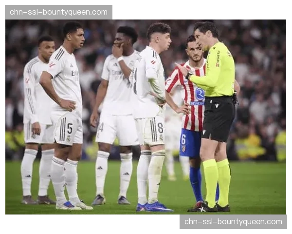 焦点瞬间:马洛卡门将扑出巴尔韦德必进球,当选本轮最佳扑救 焦点瞬间:马洛卡门将扑出巴尔韦德必进球,当选本轮最佳扑救