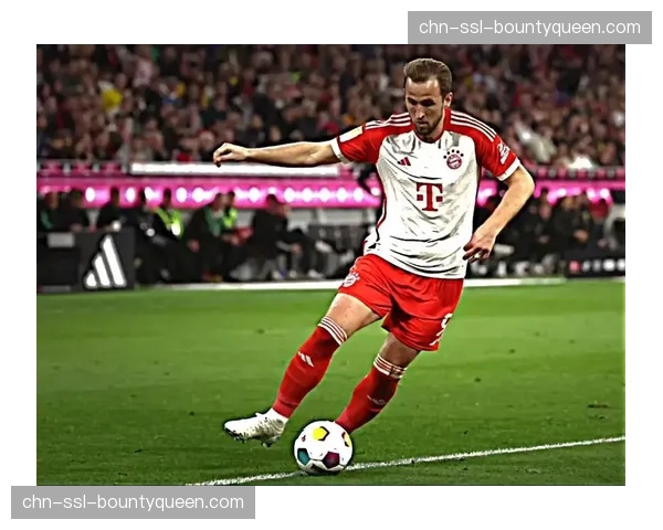 特写:终场哨响,凯恩低头无语,欧冠冠军梦再次遭遇波折 特写:终场哨响,凯恩低头无语,欧冠冠军梦再次遭遇波折